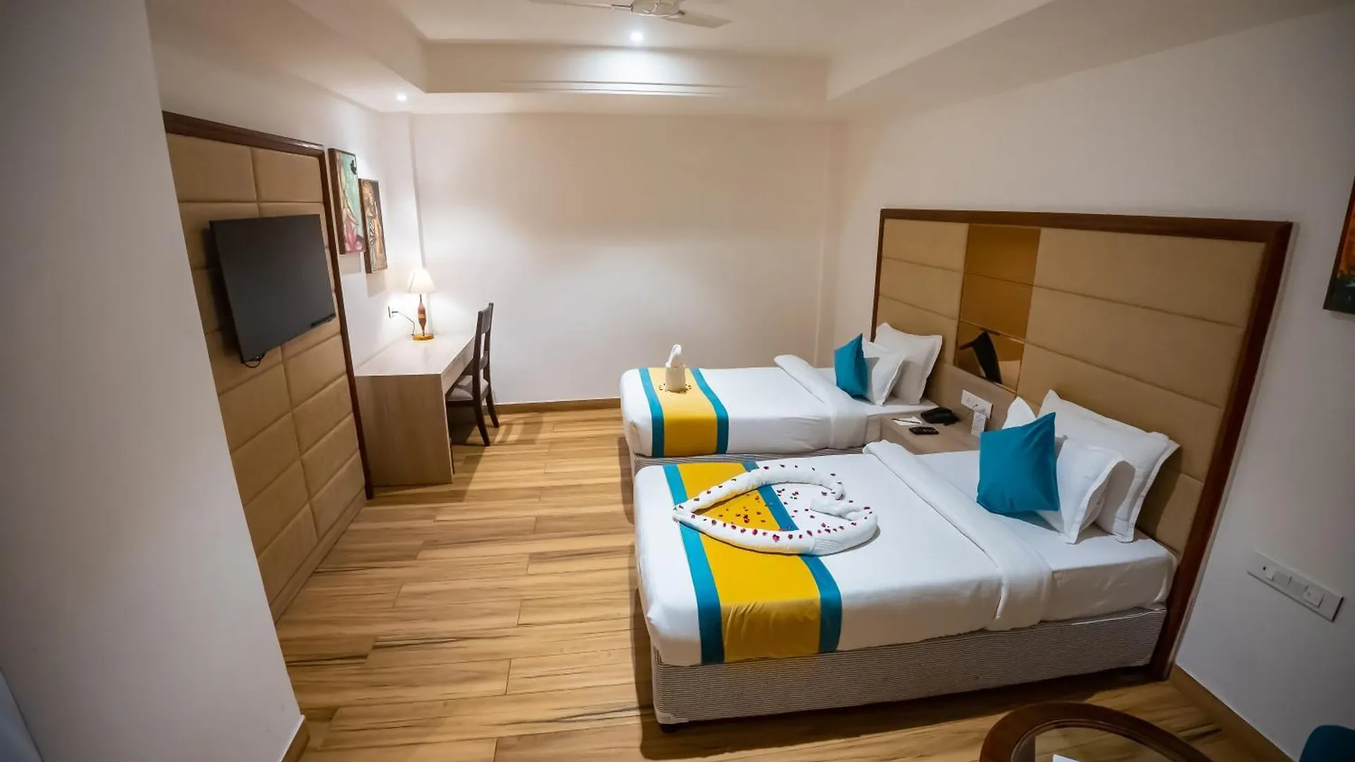 Arcadia Hotel Varanasi 4*,  India